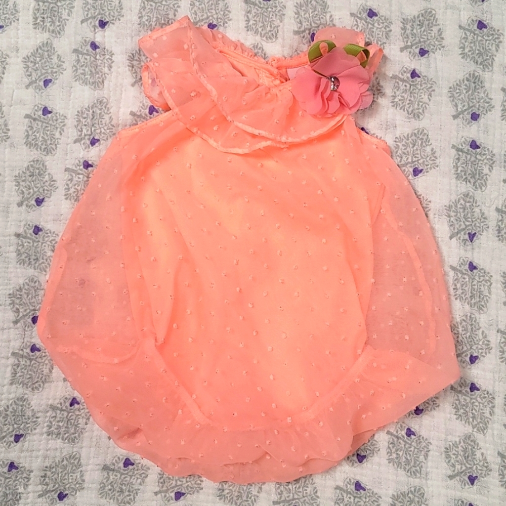 ° SZ 12MO • Onesie °